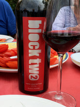 Carica l'immagine nel visualizzatore di Gallery, BlockTwo 2016 Merlot CabFranc